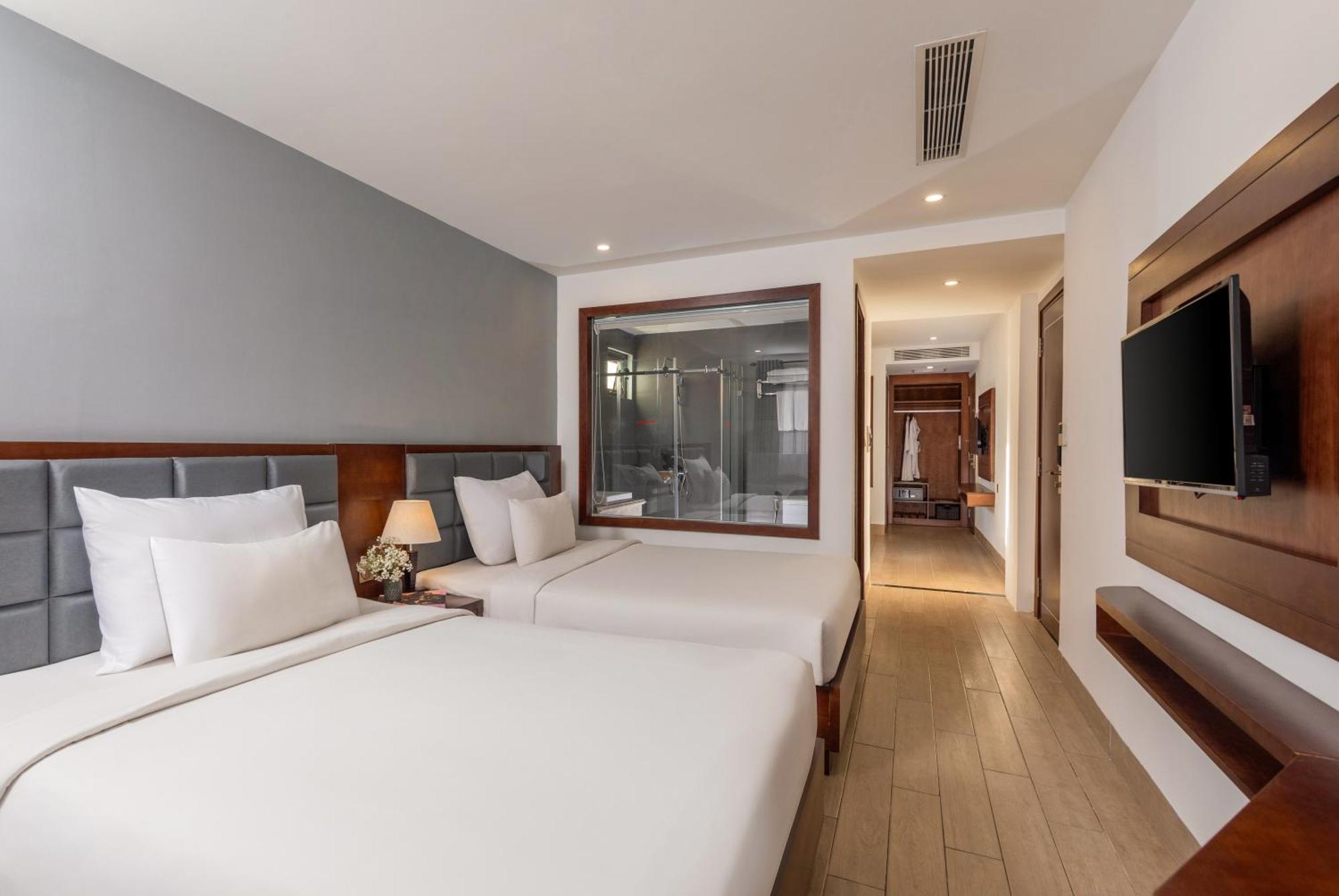 Hotel Sana